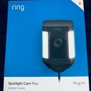Ring Spotlight Cam Plus, Plug-in, Black